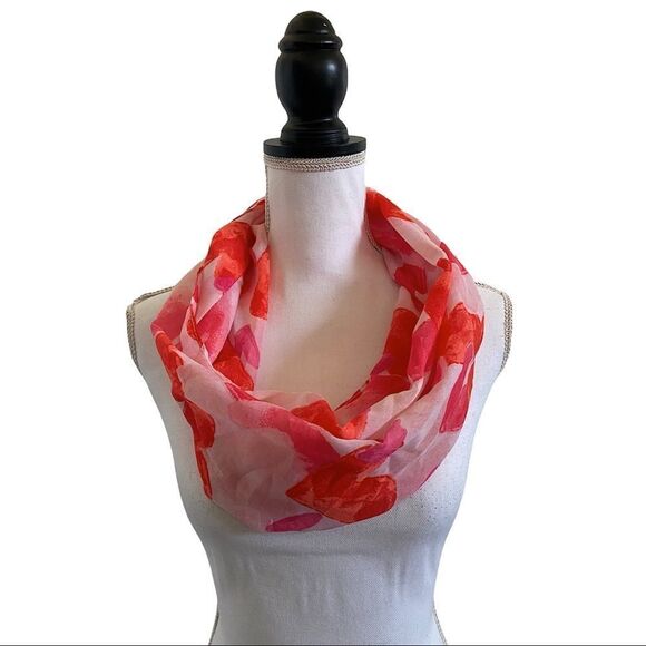 Ombré Mixed Heart Print Valentine’s Day Infinity Style Fashion Scarf Red Pink OS - Picture 1 of 3